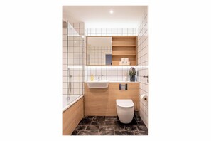 Hair dryer, towels - Stunning Sky View Apartment | Parking | O2 | City (Deritend)