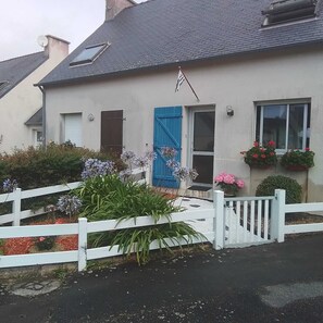 Exterior - Vrbo Property (Fouesnant)