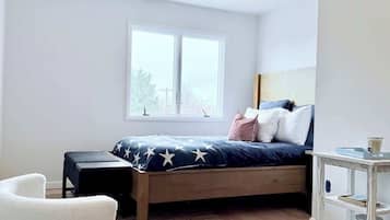 1 slaapkamer, een strijkplank/strijkijzer, gratis wifi, beddengoed
