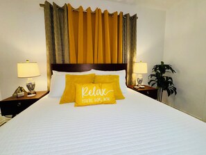 Room - Cozy & Stylish Sarasota Suite-Mins to SRQ, Ringling & Beaches - Rilma's Villa (Sarasota)