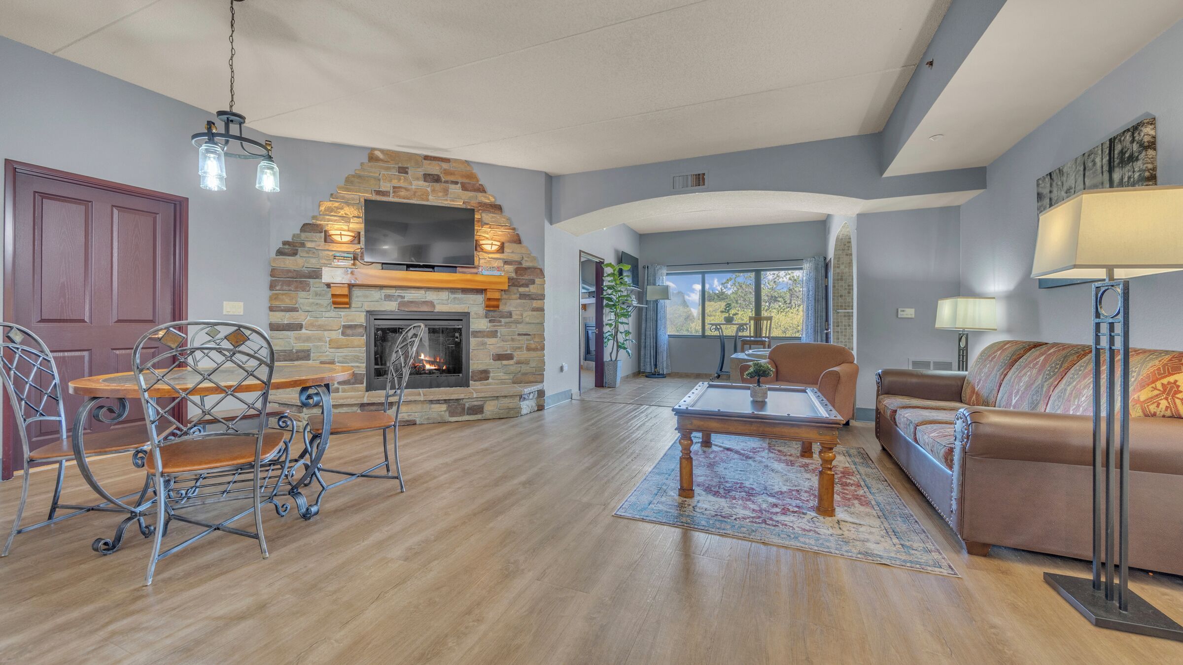 Smart TV, fireplace, books