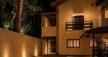 Exclusive house in the Serra da Cantareira mountains | Pool & Nature.