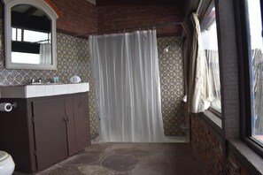 Bathroom - Original La Fonda Restaurant & Hotel (Playas de Rosarito)