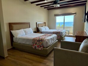 Room - Original La Fonda Restaurant & Hotel (Playas de Rosarito)