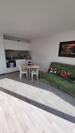 TV - 247 - Your stay facing Hourtin Port – Superb view and peaceful setting (HOURTIN)