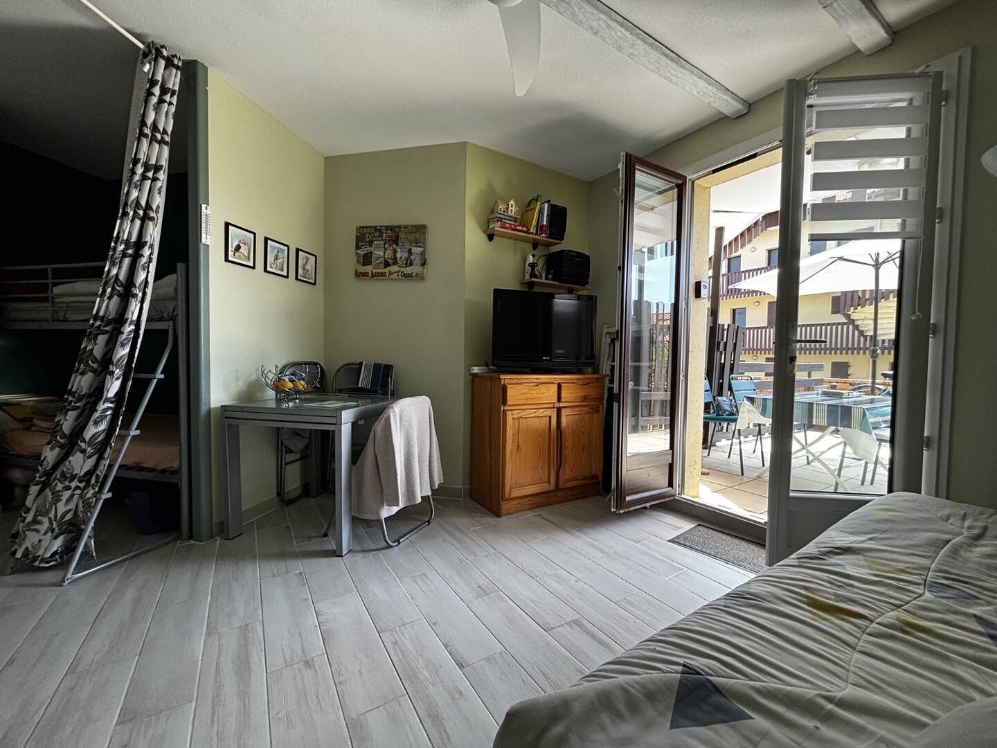 1 Schlafzimmer