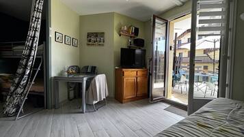 1 bedroom