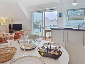Dining - Carnac – 3-room apartment – 65m² – Wi-Fi (CARNAC)