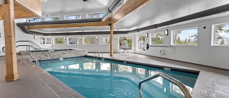 Condo (2 Bedrooms) | Property amenity