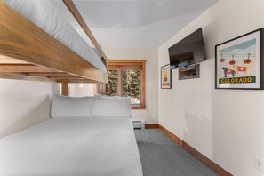 Exterior - Red Hawk Lodge #2212 (Keystone)