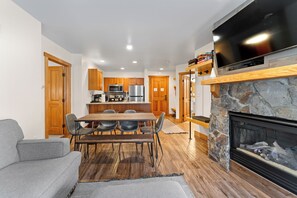 Exterior - Red Hawk Lodge #2212 (Keystone)