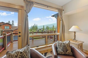 Studio (3 Bedrooms) | Kemudahan hartanah
