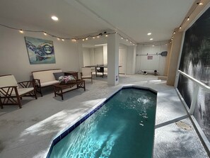 Pool - New listing- Cozy Newly Updated Beach House with Shuttle on 14 Henry Ln (Hilton Head Island)