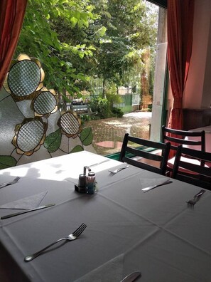 Dining - Nap (Budapest)