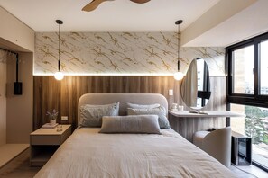 Room - Modern Luxury Apt • AC • Prime Miraflores • Walk to Larcomar (Miraflores)