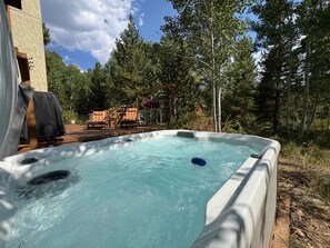 Bain à remous extérieur