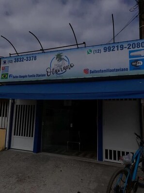 Family Suite, 1 Double Bed | Exterior - Suites Família Otaviano  (Ubatuba)