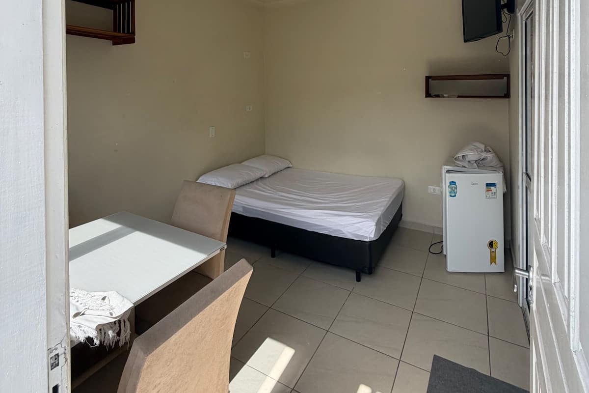 Suite marli luxo c - ar condicionado 500 mts da praia