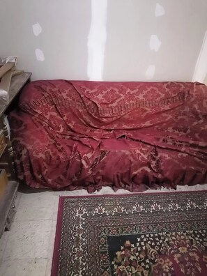 Room - Delightful 2-bedroom house with AC in charming Heilbronn (Heilbronn)