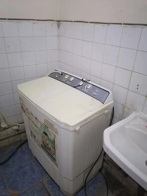 Interior - Delightful 2-bedroom house with AC in charming Heilbronn (Heilbronn)