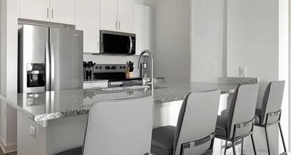 Landing Amazing 1bd, Pool, Clubhouse