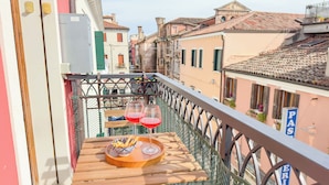 Outdoor dining - Casa le Gemelle by Ca-Sa Check (Chioggia)