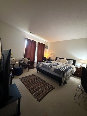 1 bedroom, free WiFi, bed sheets