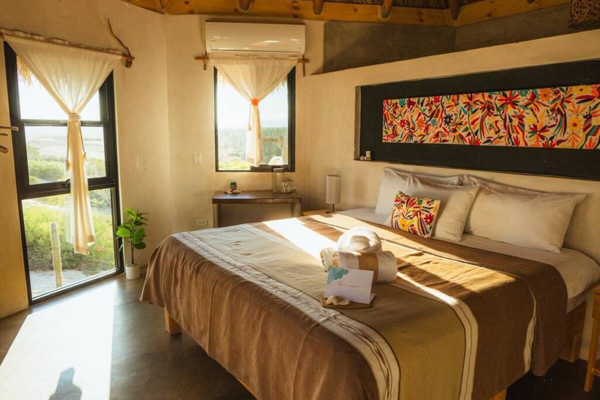 Basic Room, Balcony, Desert View