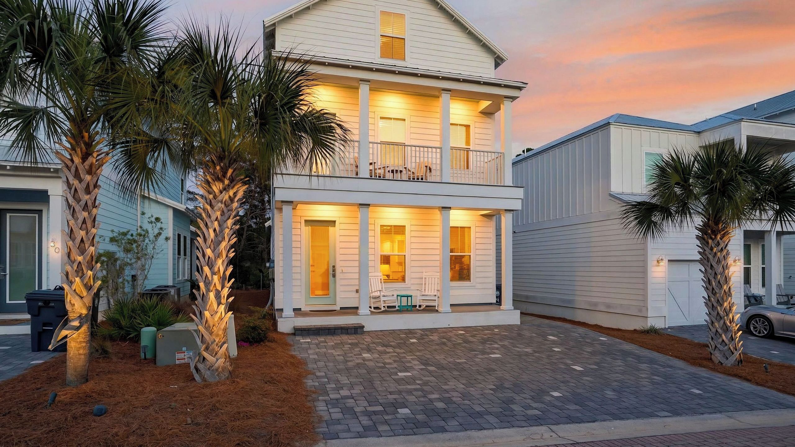 House (4 Bedrooms) | Front of property