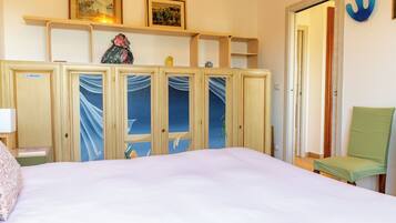 1 Schlafzimmer, Bügeleisen/Bügelbrett, Reisekinderbett, kostenloses WLAN
