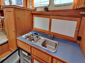 Private kitchen - Vrbo Property (Rechlin)