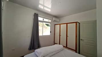 Classic Bungalow, Patio, Garden View