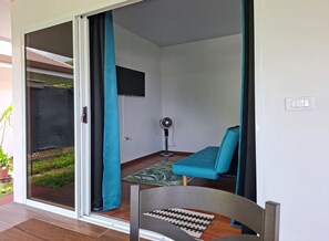 Classic Bungalow, Patio, Garden View | Terrace/patio - Bungalow Miti Uturoa (Uturoa)