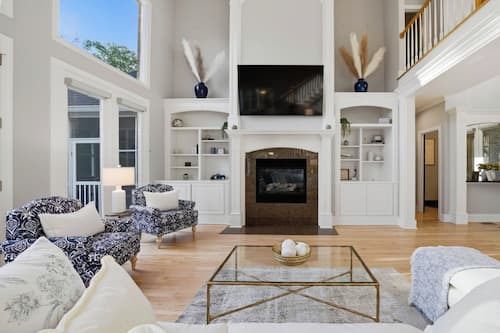 House (4 Bedrooms) | Interior