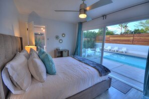 5 bedrooms, iron/ironing board, Internet, bed sheets - Casa Mauka and Casa Makai Palm Desert, Entire 2 Unit Duplex with Private Pool (Palm Desert)