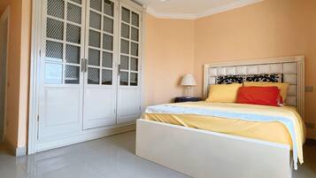 4 Schlafzimmer, kostenloses WLAN, Bettwäsche