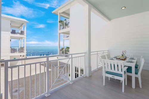 Mirage | Islamorada Oceanfront Community, 3BR, Near Sandbar, Pool