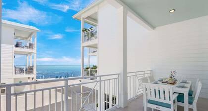 Mirage | Islamorada Oceanfront Community, 3BR, Near Sandbar, Pool