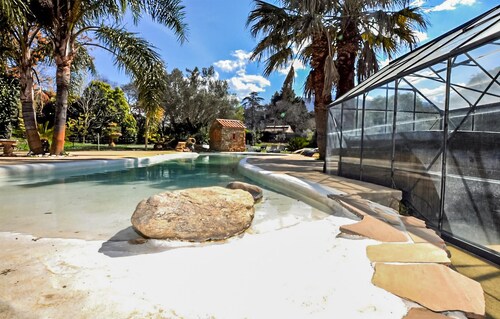 Authentique maison piscine