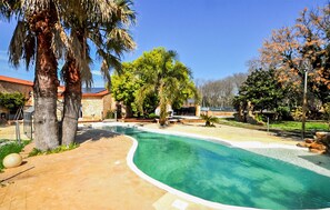 Pool - Authentique maison piscine (Laroque Des Albères)