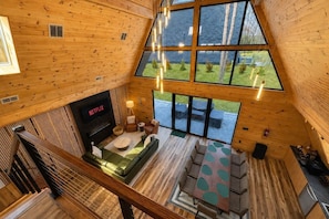 Smart TV, fireplace, video games, stereo - A-Frame Escape | Firepit Nights + Lake Days (Coolbaugh Township)