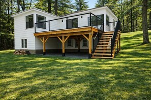 Exterior - Sandvika Muskoka - Beachfront on Moon River (Bala)