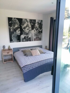 4 bedrooms, iron/ironing board, Internet, bed sheets - NEW HOUSE +BUNGALOW+HEATED POOL&JACUZI (Angresse)