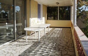 Terrace/patio - Nice home in Carry le rouet with house sea view (Carry le rouet)