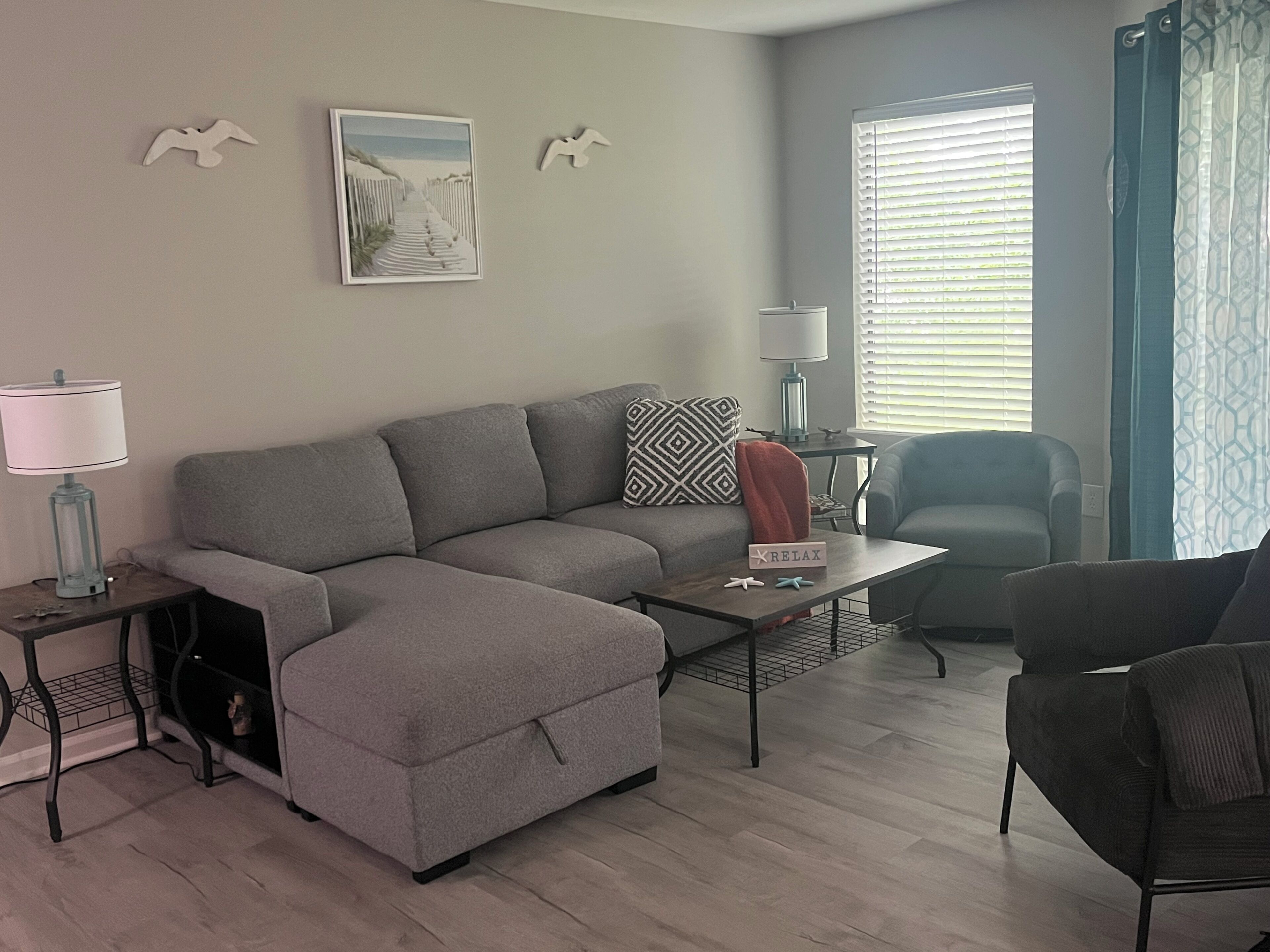 Smart TV, chimenea y videojuegos 