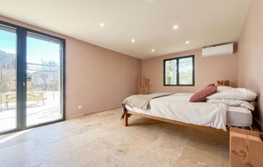 6 chambres, lit parapluie, Wi-Fi gratuit