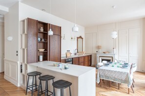 Dining - Le Splendide - Au cœur du 6ème arrondissement (Lyon)