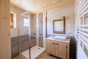 Bathroom - CASA-Marguerite centre St Véran cosy 3ch (Molines-en-Queyras)