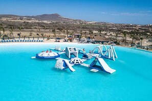 Outdoor pool - Oceanfront 3BR in Diamante/Golf, Pools & Beach (B.C.S.)