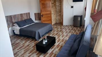 Standard Studio, Harbor View